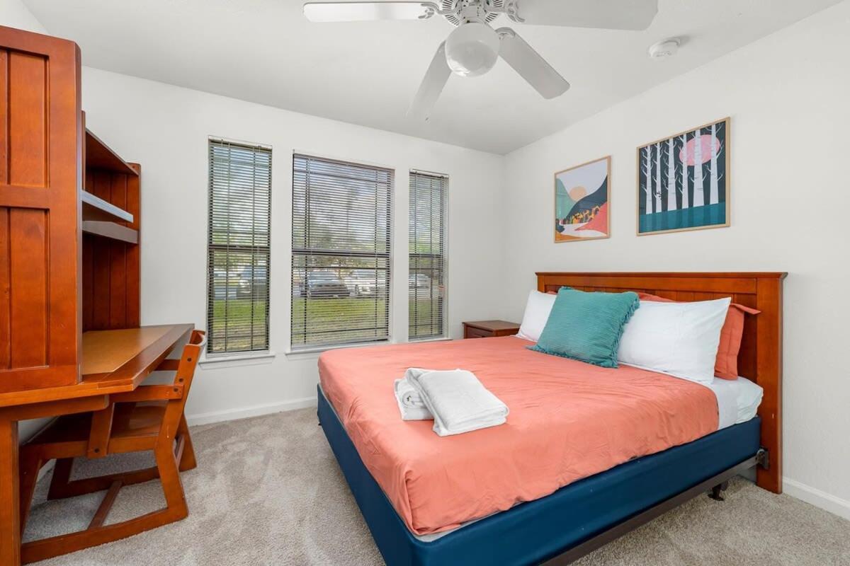 Villa 4Bd 2 Mi To Usf Free Pool + 24 Hour Gym Tampa Exterior foto